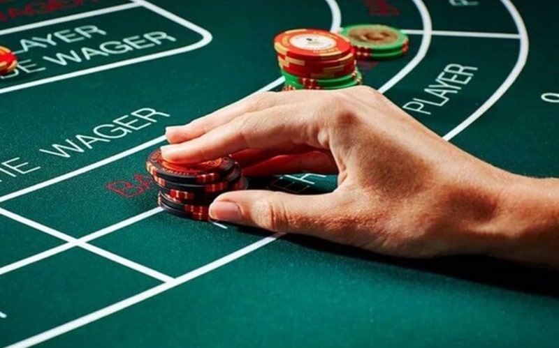 Giới thiệu thông tin cơ bản về game bài baccarat k8